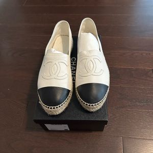 Chanel Espadrilles Size 39 EUC